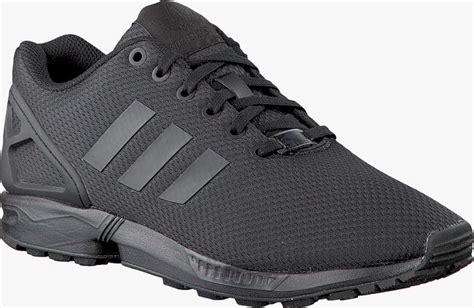 rood zwarte adidas|adidas sport sneakers.